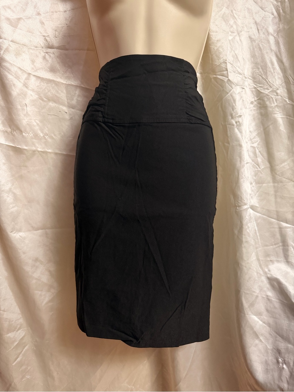 Classic Black High-Waist Pencil Skirt
